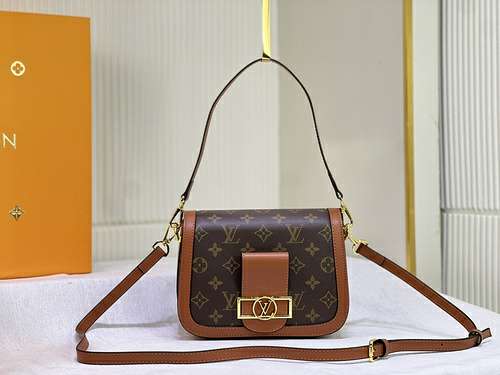 Picture of LV Lady Handbags _SKUfw154192930fw